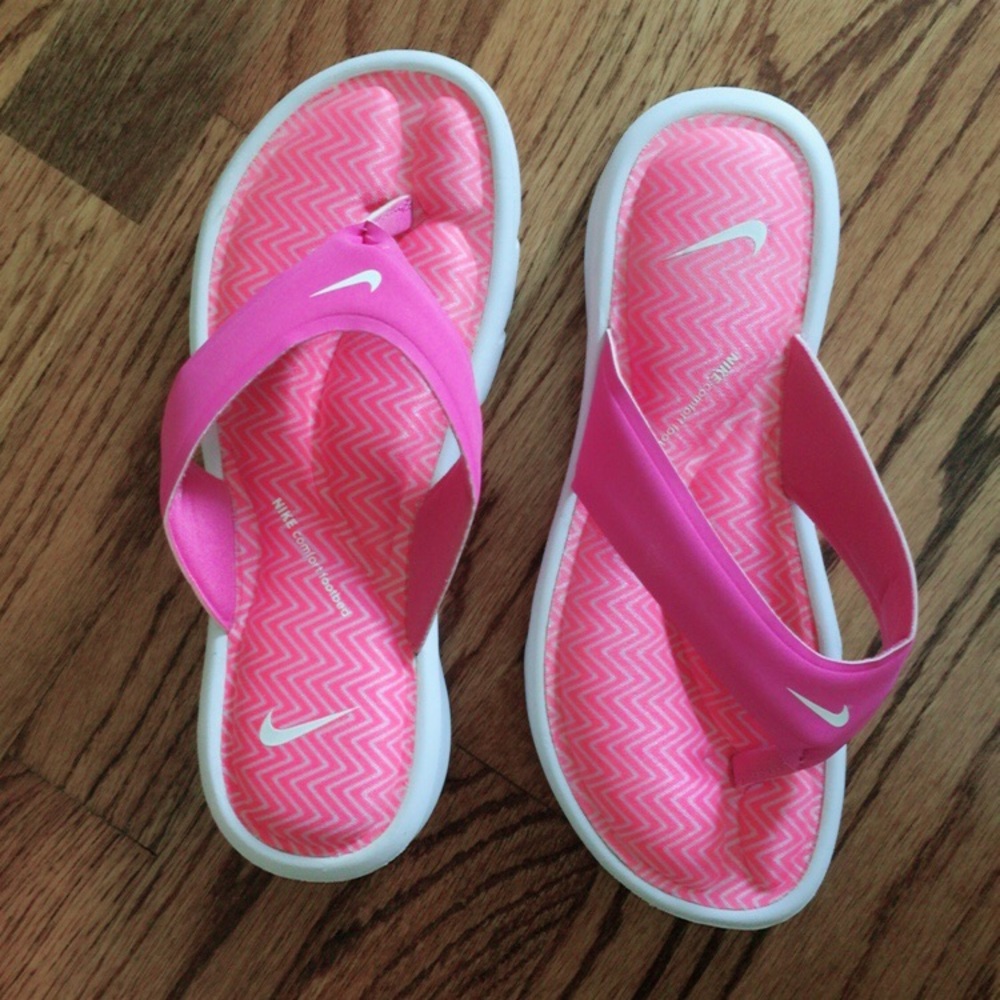 Nike Flip Flop Sandals